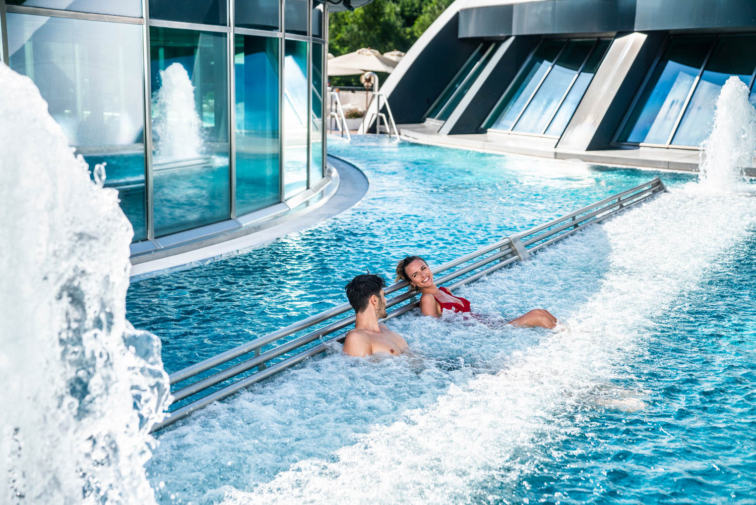 Splash Spa 2 8 A7R07150